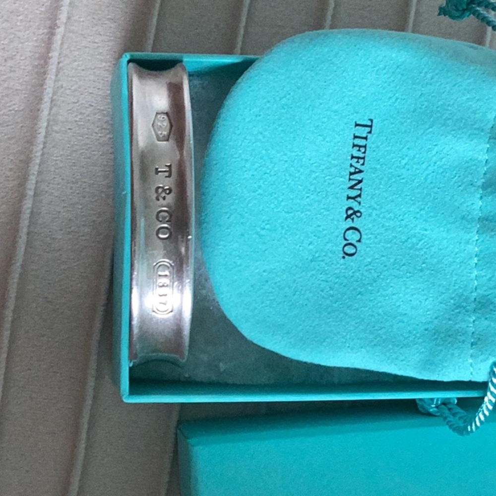 Tiffany & Co cuff bracelet sterling silver/ vintage 1990's (unisex/women/men) - Picture 2 of 14
